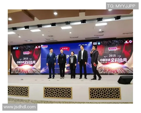 李静的羽毛球人生深度对话:从梦想起航到巅峰成就的心路历程