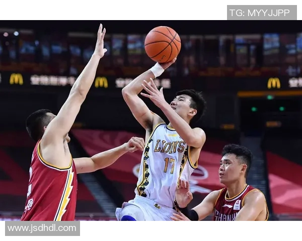 CBA广厦对阵上海全场精彩回放与赛后分析分享