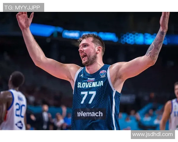 曼斯菲特与林肯城激战正酣谁能在这场较量中笑到最后