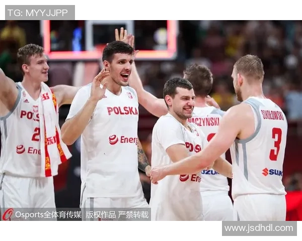 波兰与委瑞内拉激战正酣谁能在友谊赛中笑到最后